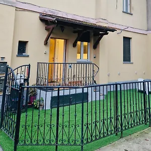 La Bella With Free Private Parking Dom wakacyjny Bergamo
